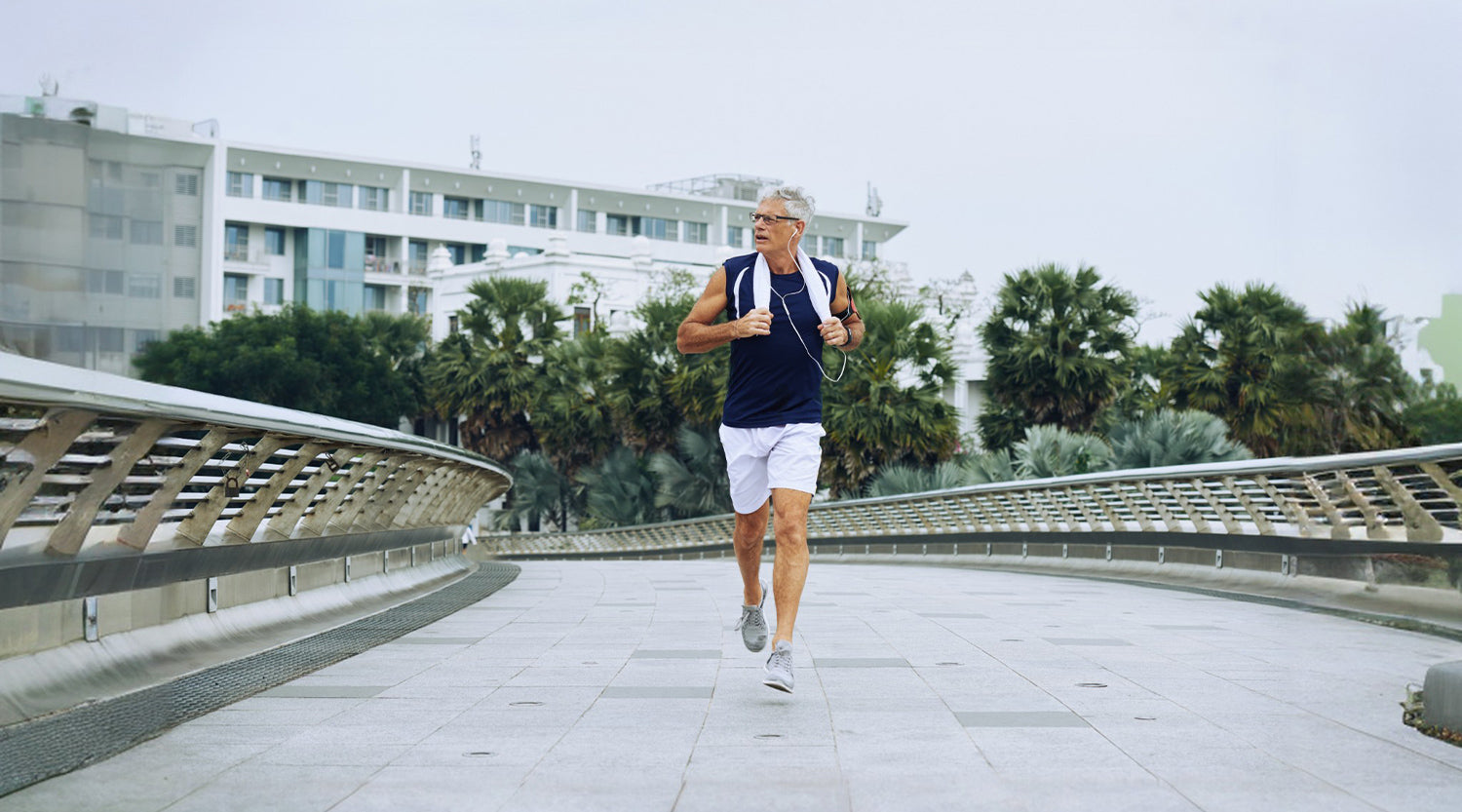 The Only Pedometer Seniors Actually Want to Use (Here's Why)
