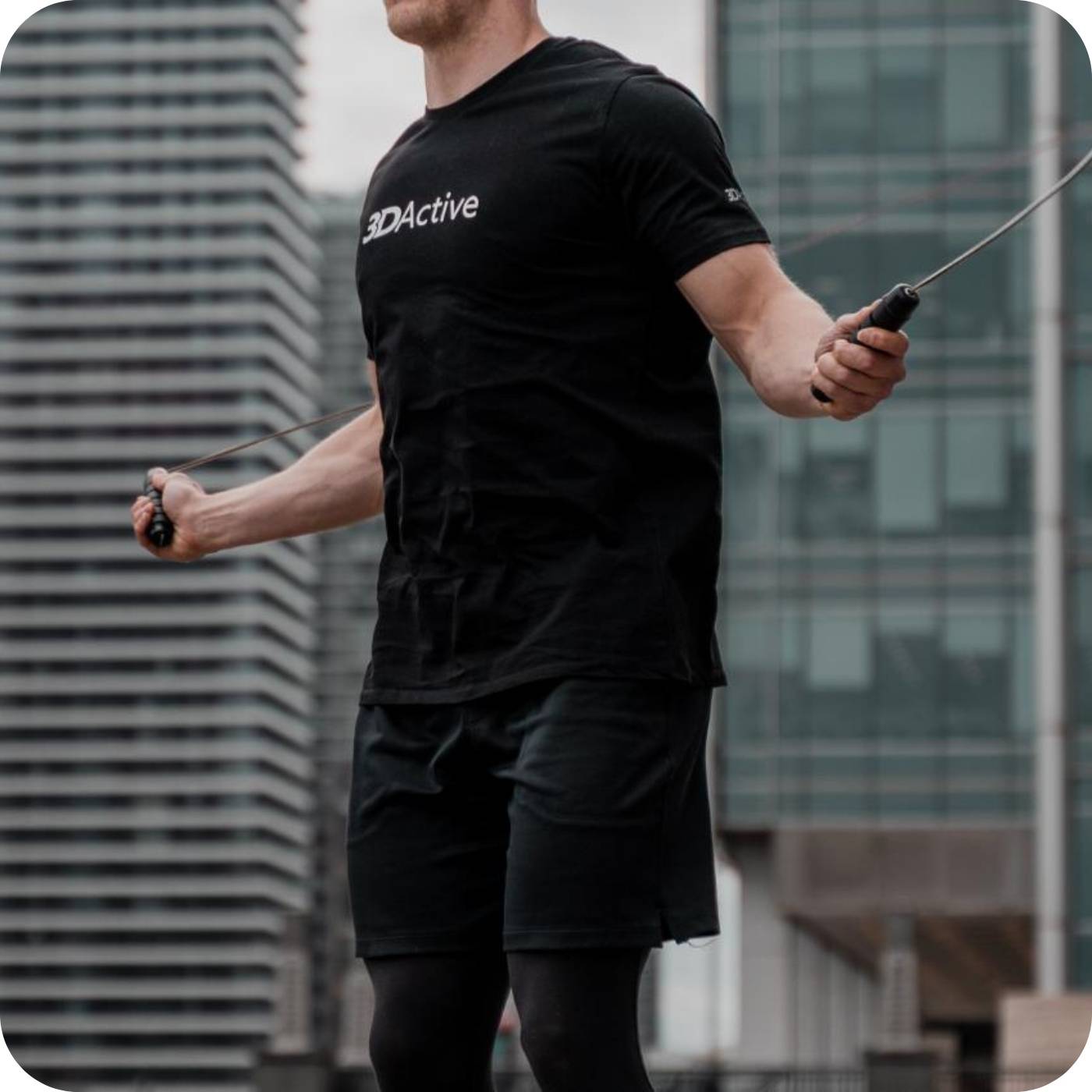 man using his 3dactive jump rope outside